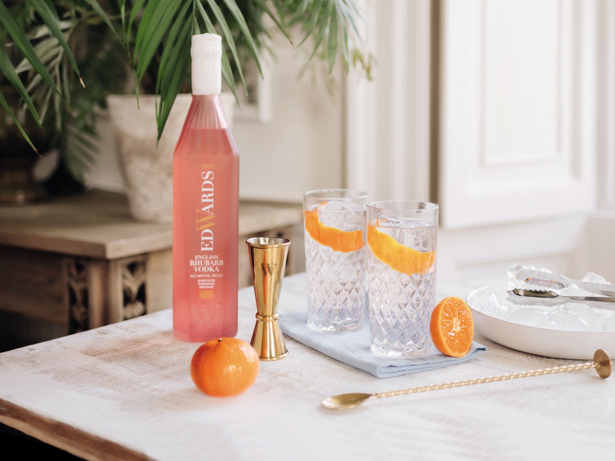 The Rhubarb & Clementine V&T